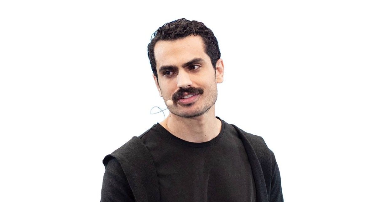 جلسة تدعو إلى نقل الواقع المعاش دون تزييف