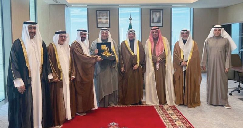 المستشار بورسلي مع وفد المحكمة الاتحادية العليا الإماراتي