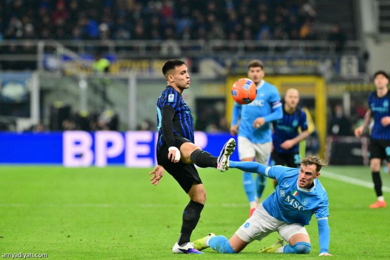 في الرمق الأخير.. نابولي يحبط إنتر ميلان