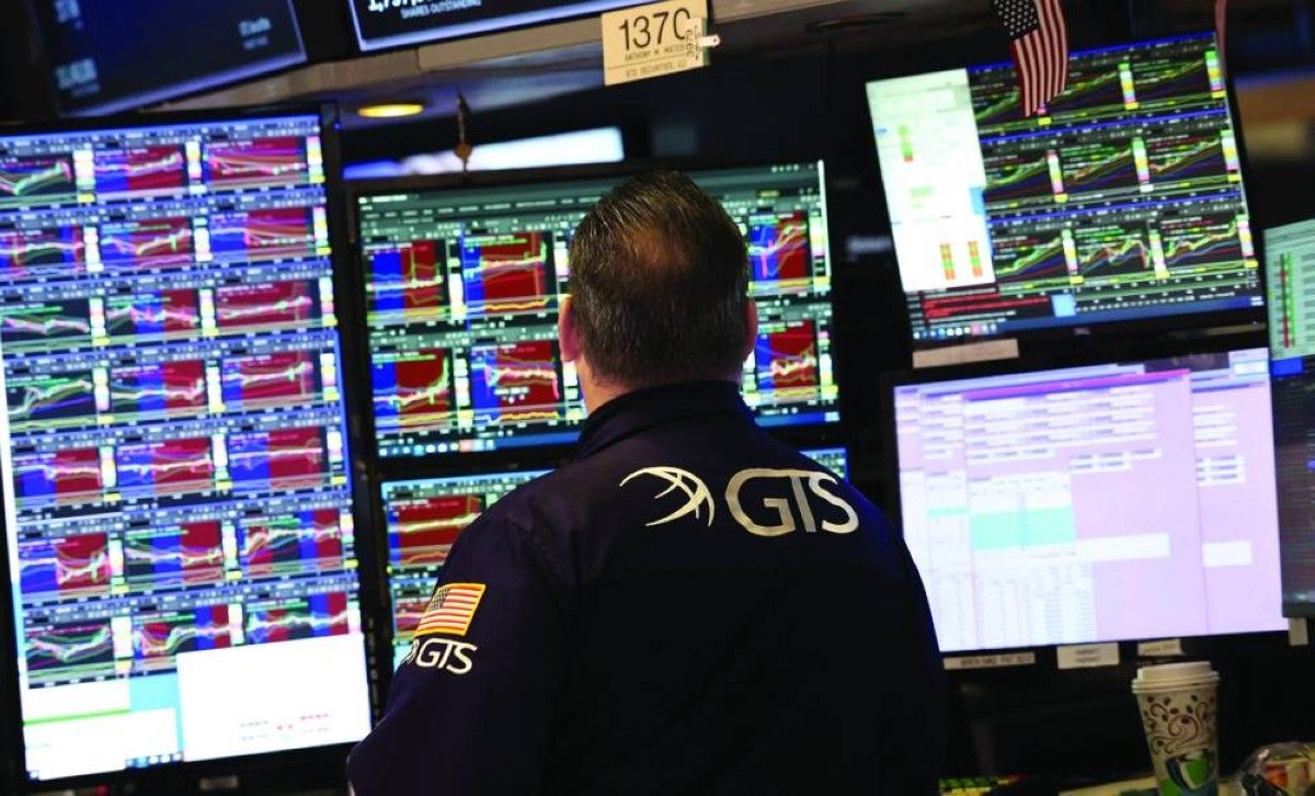 «الاستقلالية الهشة» للفيدرالي الأمريكي تصيب مؤشرات «وول ستريت» بالتذبذب