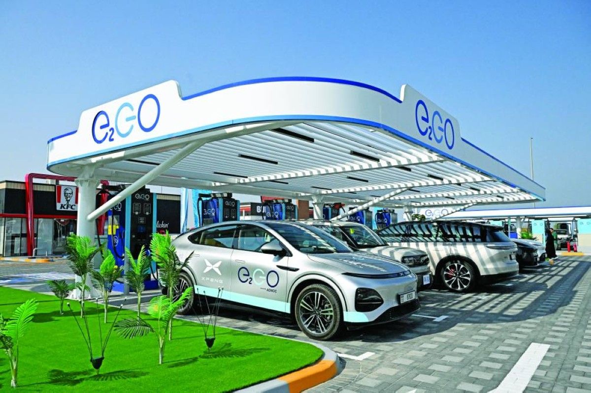 الإمارات تدشن أحد أكبر مجمعات الشحن فائق السرعة للمركبات الكهربائية عالمياً