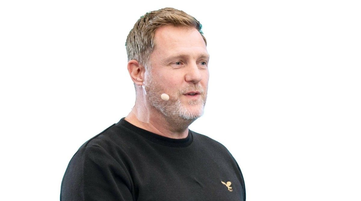 سايمون سكويب: جائزة قمة المليار متابع أسهمت في تغيير حياة الآلاف