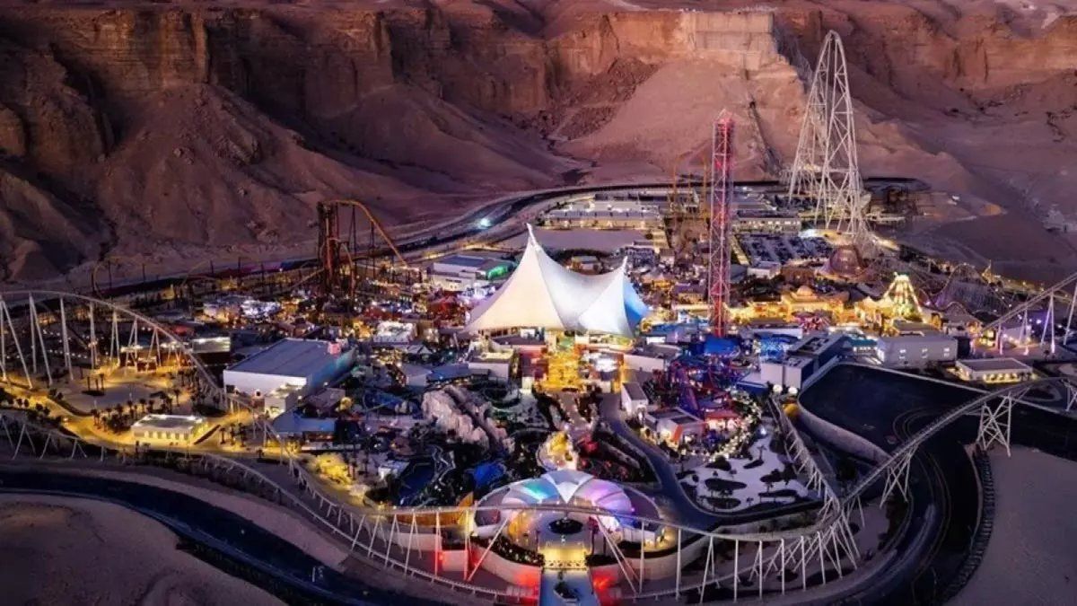 صادم: السعوديون ينفقون مليارات في Six Flags القدية… 325 ريال للتذكرة الواحدة والنتيجة مفاجئة!