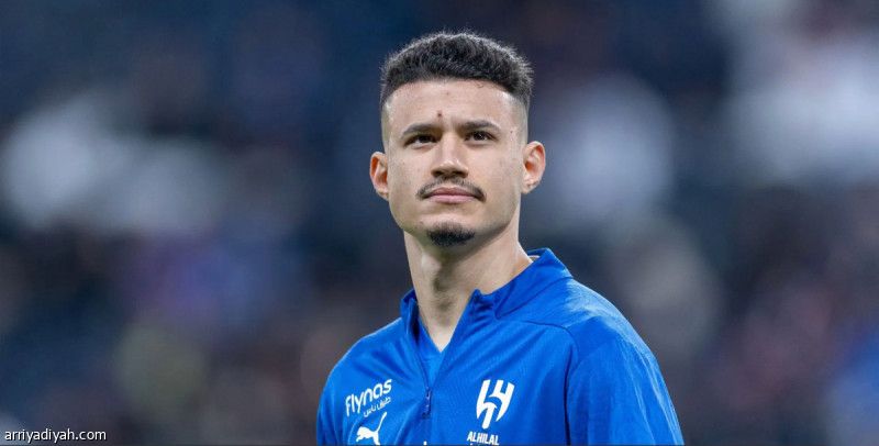 المباحثات الأولية.. الهلال يرفض انتقال الحمدان