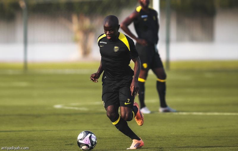 الاتحاد ينتظر قرار كانتي