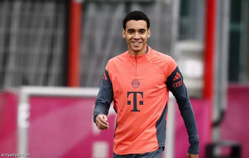 السبت.. موسيالا يطوي غياب 6 أشهر