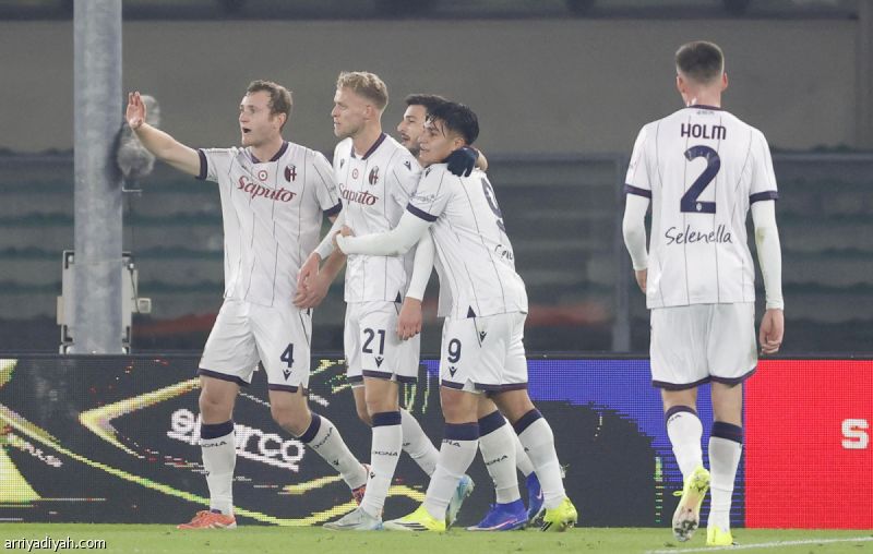 بولونيا يضاعف جراح فيرونا بثلاثية