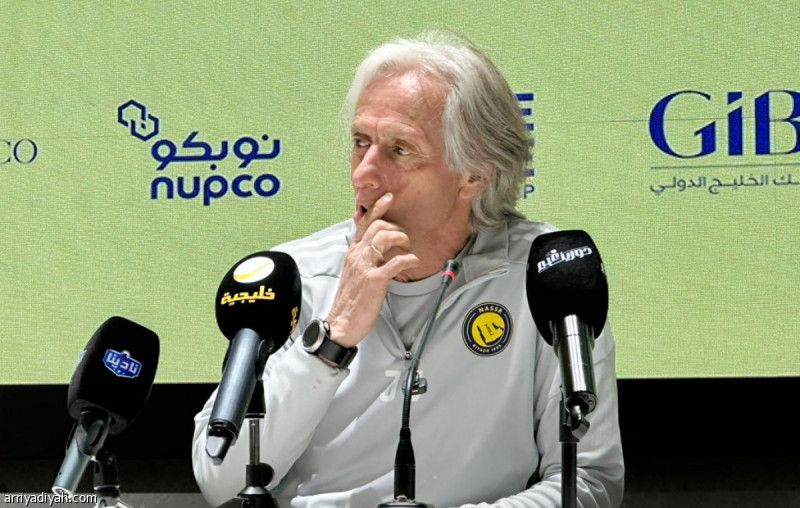 جيسوس: نعاني نفسيا.. ويكذبون على كوتينيو وسيميدو