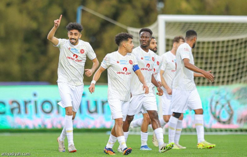 الفيحاء وضمك يكتبان التعادل السادس