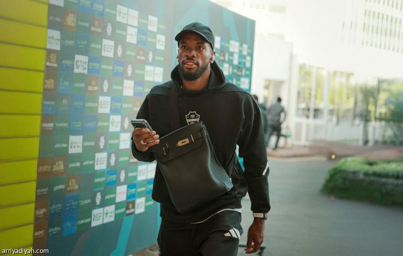 مجرشي وكيسيه يعودان إلى قائمة الأهلي