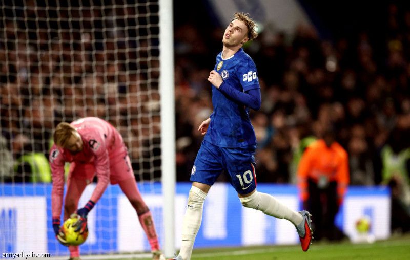 بثنائية برينتفورد.. تشيلسي يمنح روسينيور الانتصار الأول