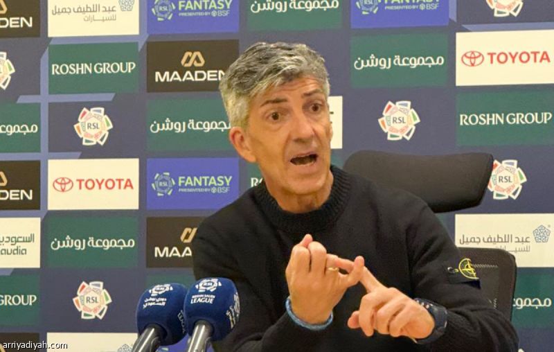 ألجواسيل: الهويش تعمد طرد سيرو.. ومنح النصر الفوز