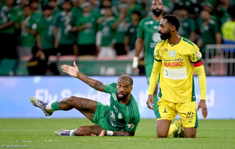 ريشة: تدخل توني لا يوجب «الحمراء»