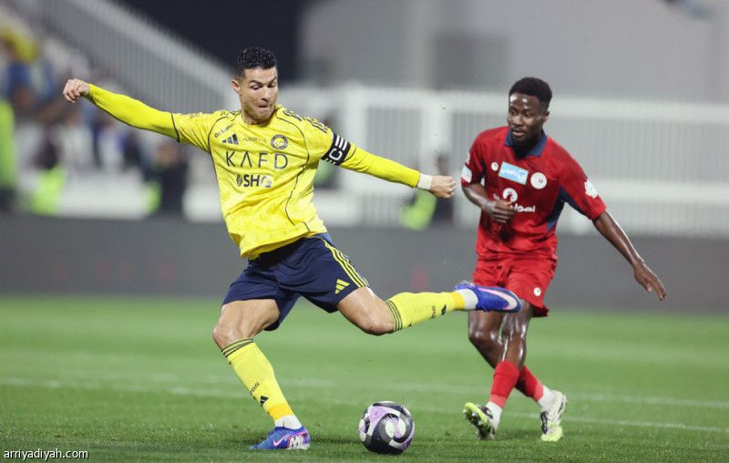 النصر يضرب ضمك بالفوز التاسع