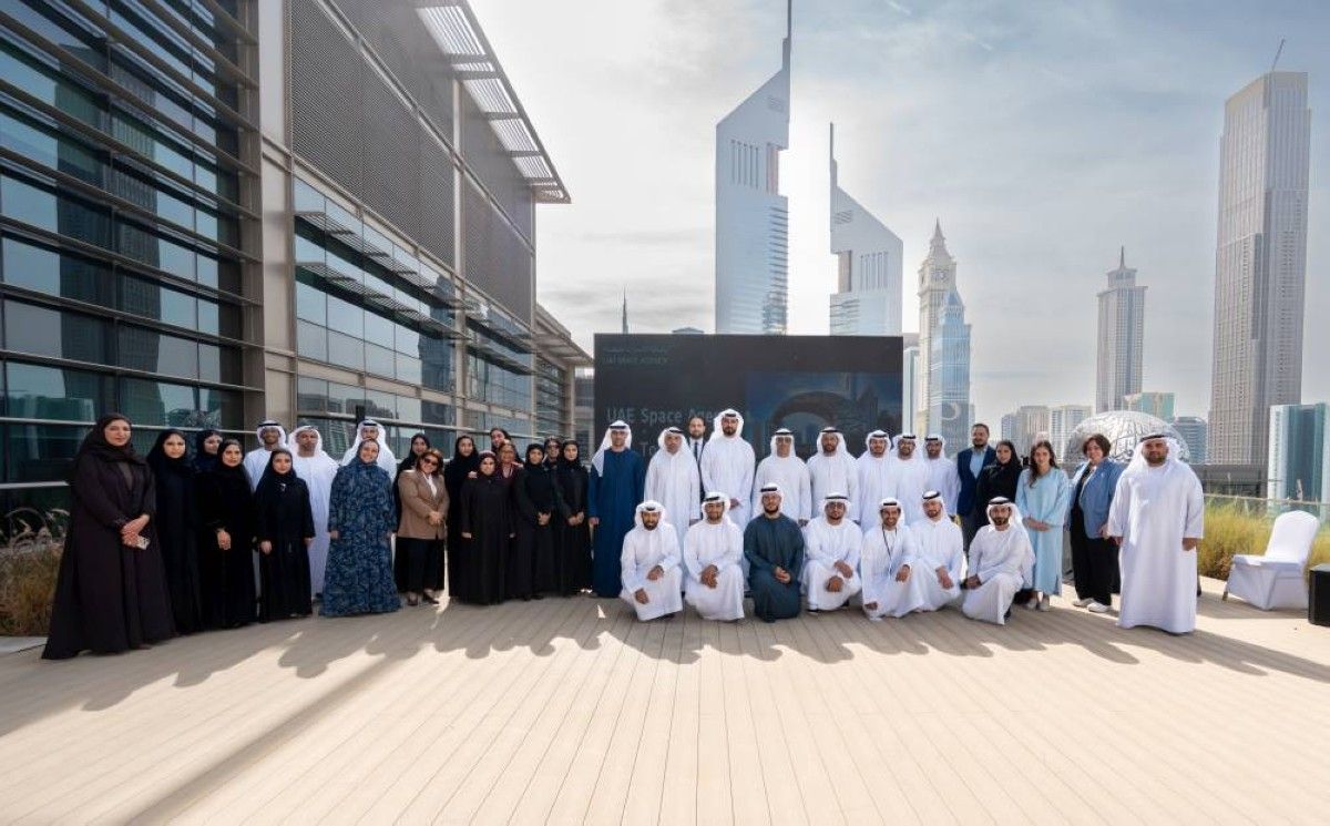 «الإمارات للفضاء» تنال شهادة «أفضل بيئة عمل»