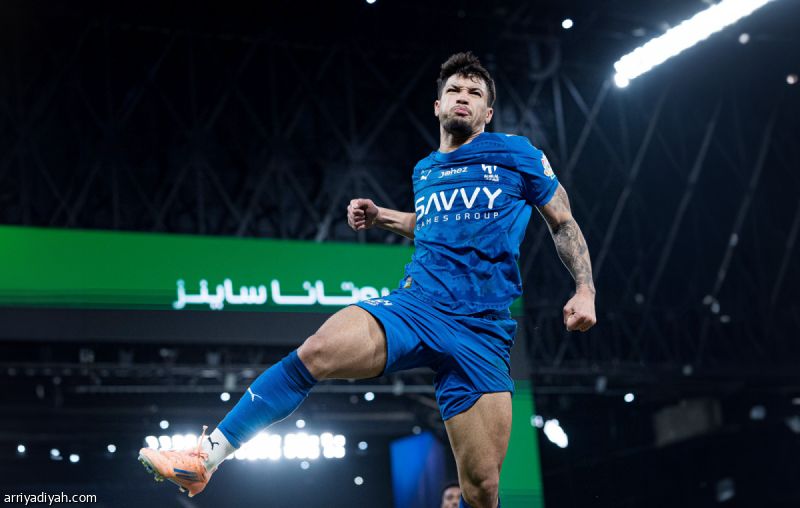 رباعية جديدة.. الهلال يضرب الفيحاء بثاني أكبر انتصار