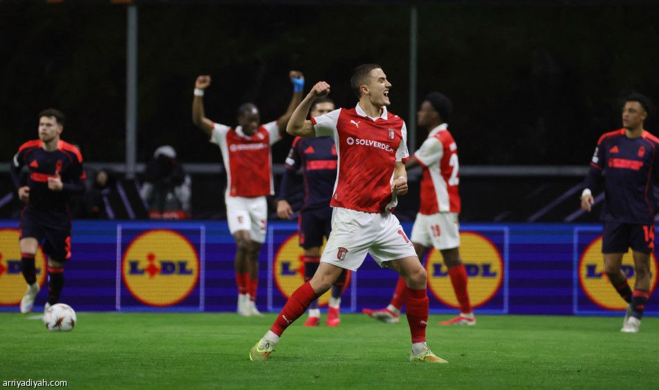 الدوري الأوروبي.. روما يقترب من دور الـ 16.. وتعثر ليل وبيتيس ونوتنجهام