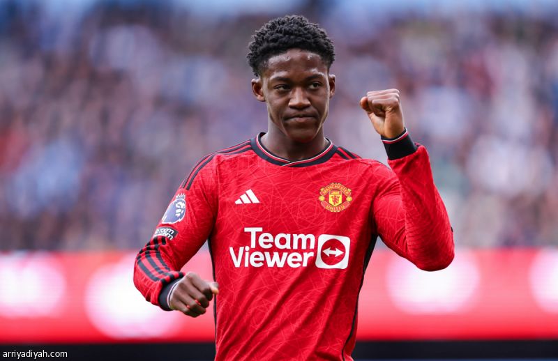 «الشياطين» يفاوضون ماينو