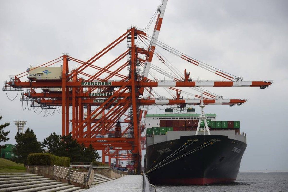 رسوم ترامب تعصف بصادرات اليابان إلى الولايات المتحدة