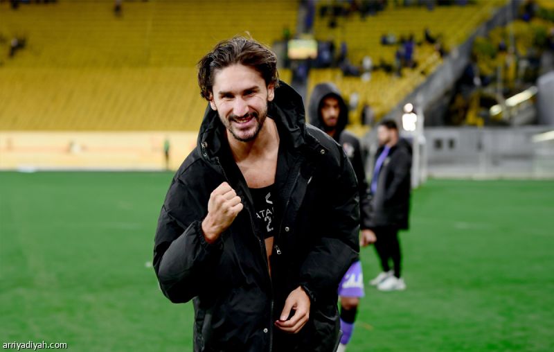 عدلي الشباب يرفض الخروج