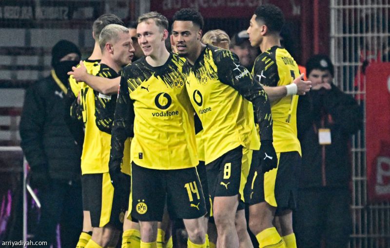 دورتموند يكسب أونيون .. وهوفنهايم يكبد أينتراخت خسارة ثالثة