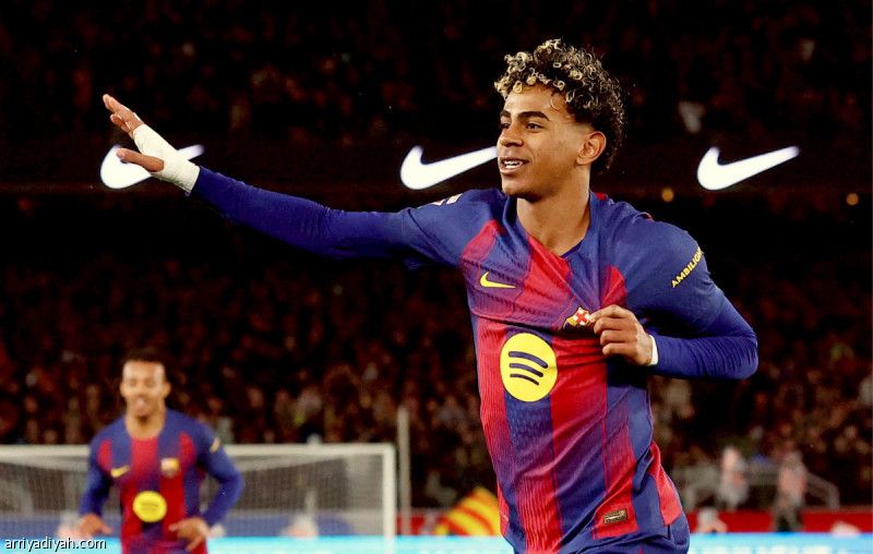 برشلونة يستعيد الصدارة بثلاثية أوبييدو