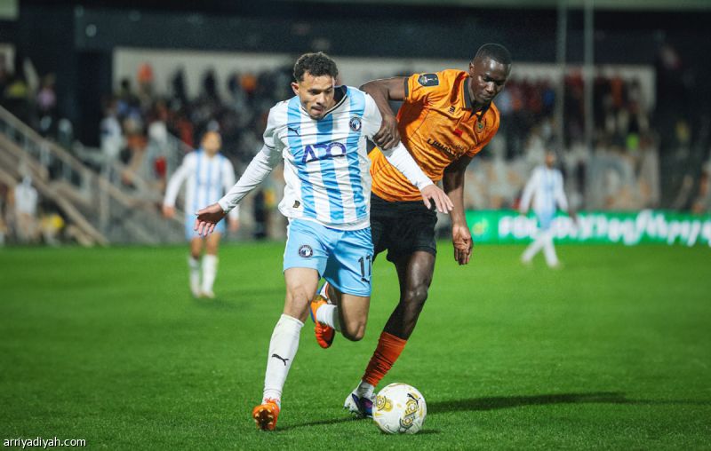 بيراميدز يعود بالتعادل من نهضة بركان