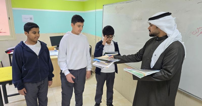 «التربية» لأولياء الأمور: تابعوا التزام أبنائكم بالدوام