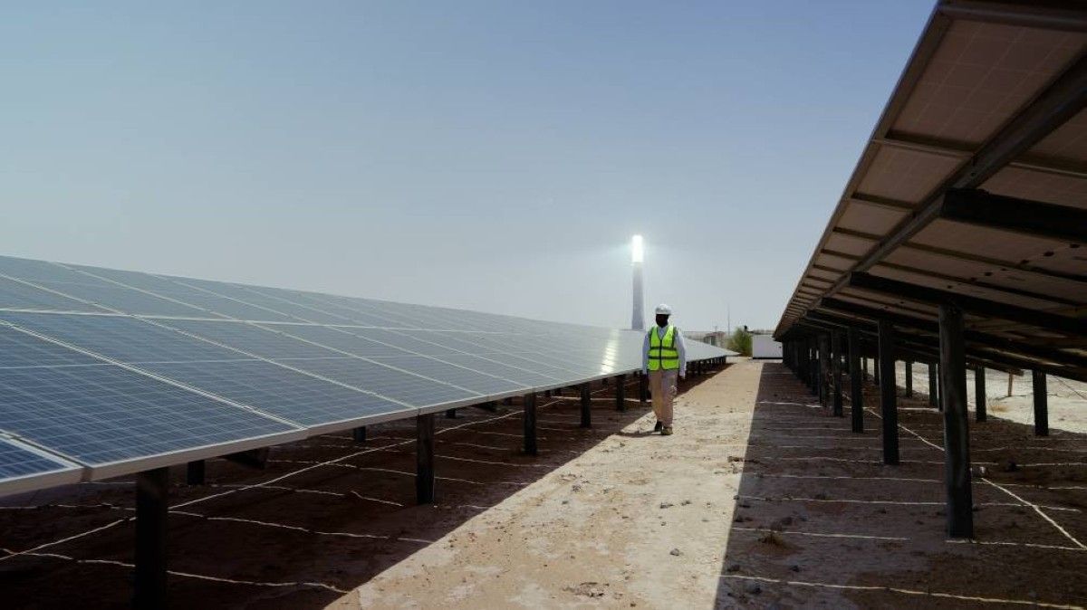 مشاريع «كهرباء دبي» ترسّخ ريادة الإمارات في التحول نحو الطاقة النظيفة والمتجددة