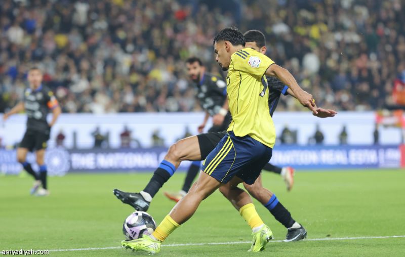 ريشة: تسلّم محزري أنقذ الناصر من بطاقة حمراء