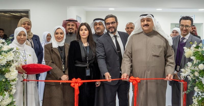 وزير الصحة يفتتح جناح الجراحة الجديد في المستشفى الأميري