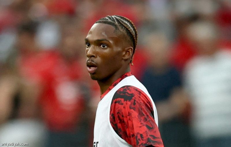 جارديان: يونايتد ينافس الهلال على مايتي