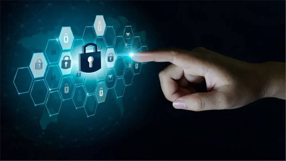 شرطة دبي تدعو إلى حماية خصوصية البيانات الرقمية