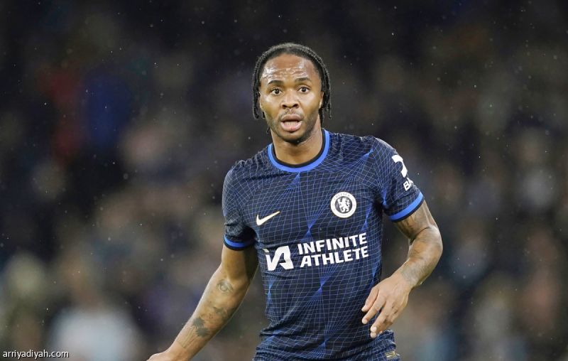 بعد رحلة تشيلسي.. 6 أندية تخطط على ستيرلينج