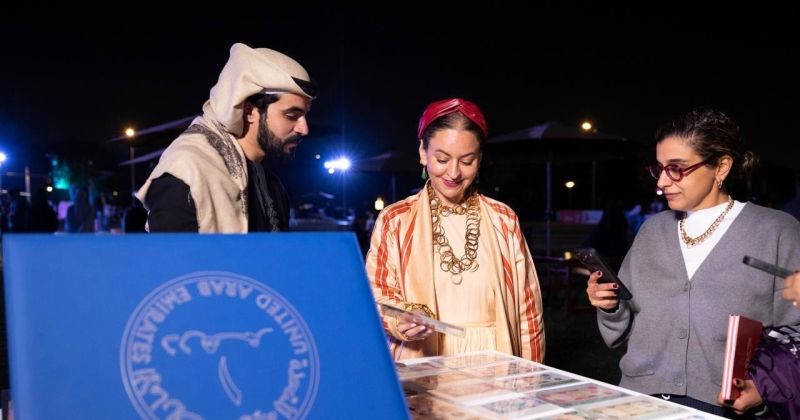 توقيع كتاب «أبجديات الكويت» للشيخة بيبي سالم الصباح بحديقة «أم الإمارات» بتنظيم من المجلس الأعلى للامومة والطفولة