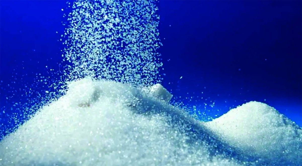 نفايات السكر تكافح التلوث