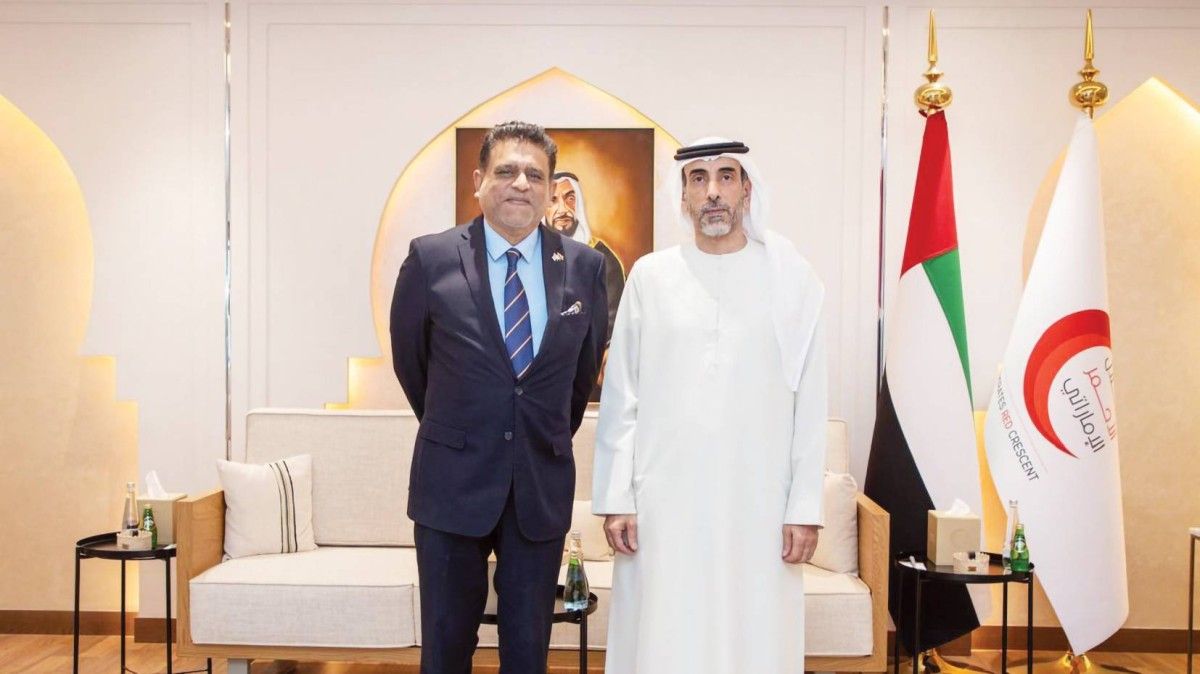 سفير فيجي يؤكد أهمية دور الإمارات الإنساني على الساحة الدولية