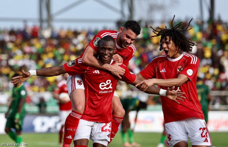 الأهلي يعود بنقطة من يانج إفريكانز