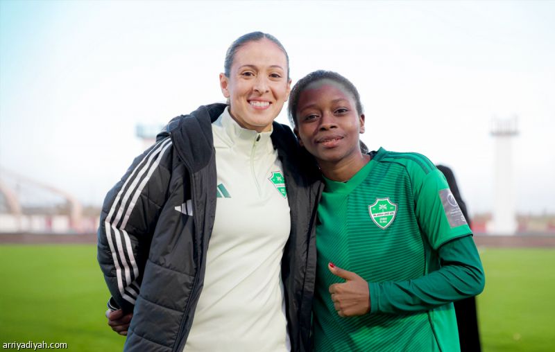 سيدات الأهلي يستعرضن بخماسية نيوم