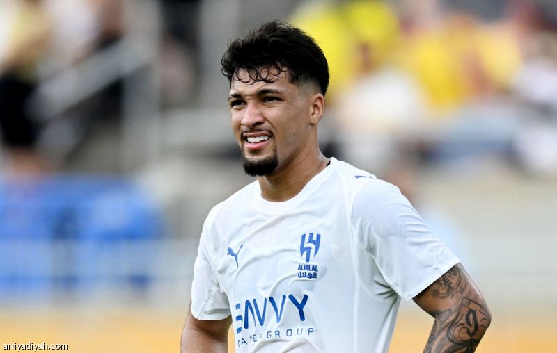 أتلتيكو يفحص ليوناردو في مدريد