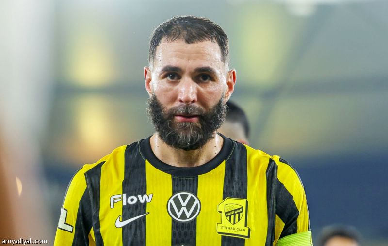 «AS»: بنزيما يترك الاتحاد.. ويقترب من الهلال