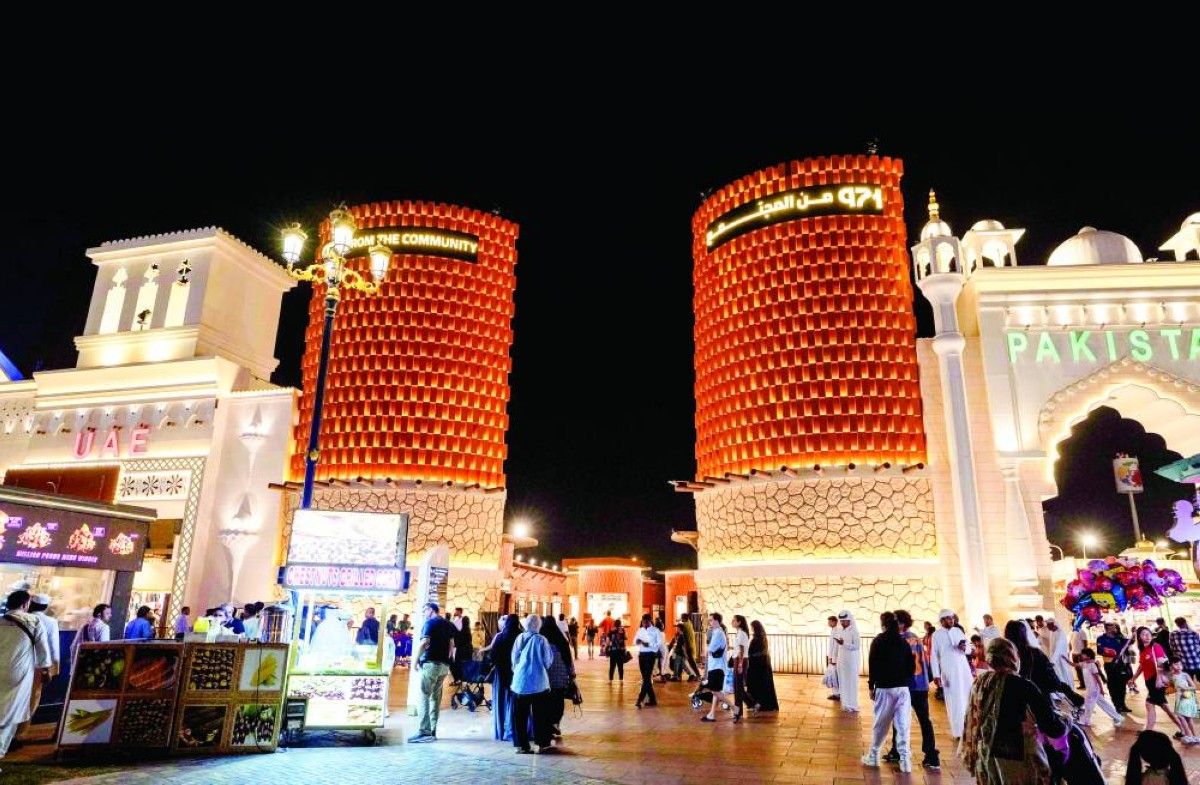 3 رائدات إماراتيات يضئن «جناح 971 من المجتمع» بمشاريع مبتكرة