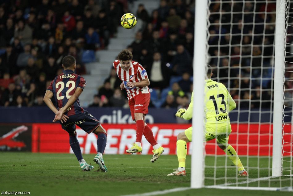 أفييدو يفاجئ جيرونا.. فياريال يوقف الخسائر.. وأتلتيكو يتعثر بالتعادل