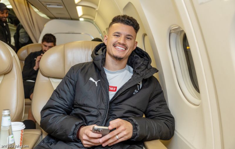 «فيفا» يحمي الحمدان من الإيقاف