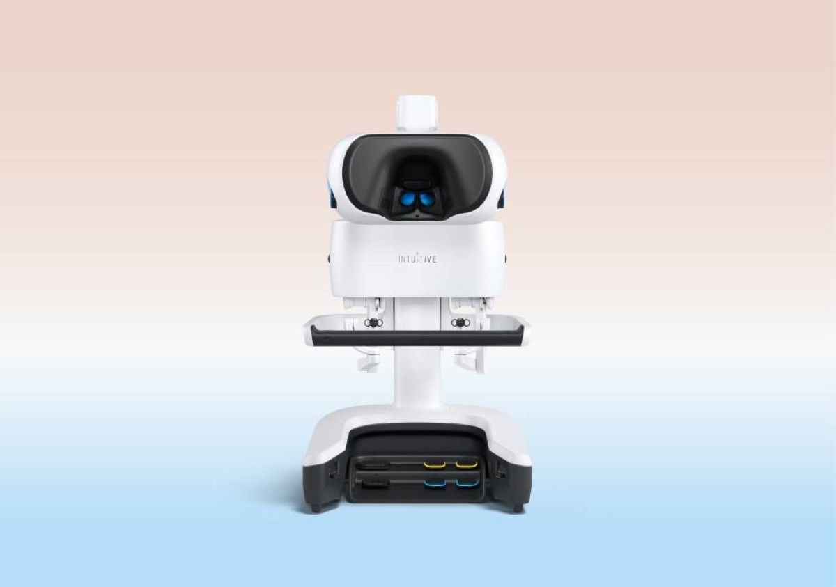 «المستشفى الأمريكي دبي» يحقق إنجازاً جديداً في الجراحة الروبوتية باقتناء نظام «دافينشي 5 » الروبوتي الجراحي المتطور