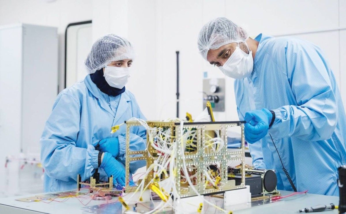 الإمارات والفضاء.. رؤية استراتيجية تصنع اقتصاد المستقبل