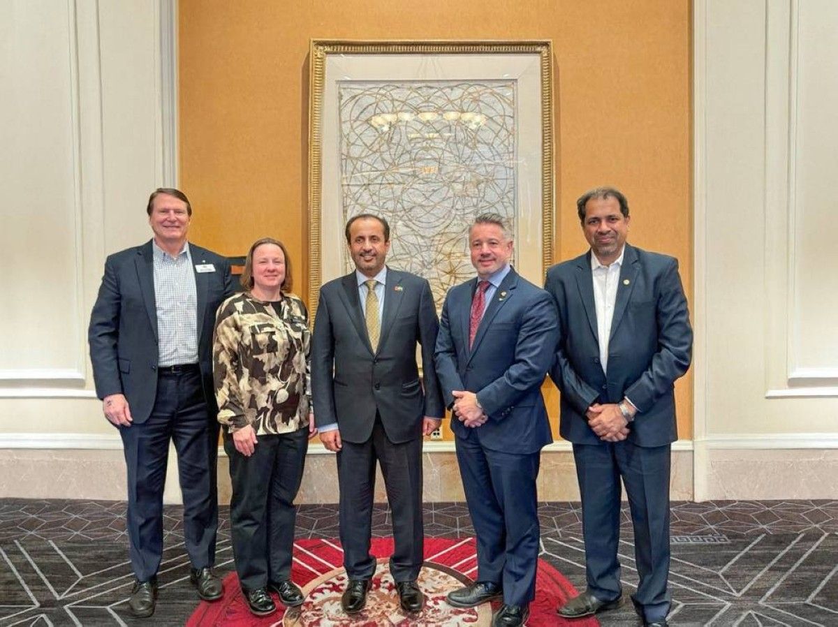 بحث التعاون بين «إمباور» والجمعية الأمريكية لمهندسي التبريد