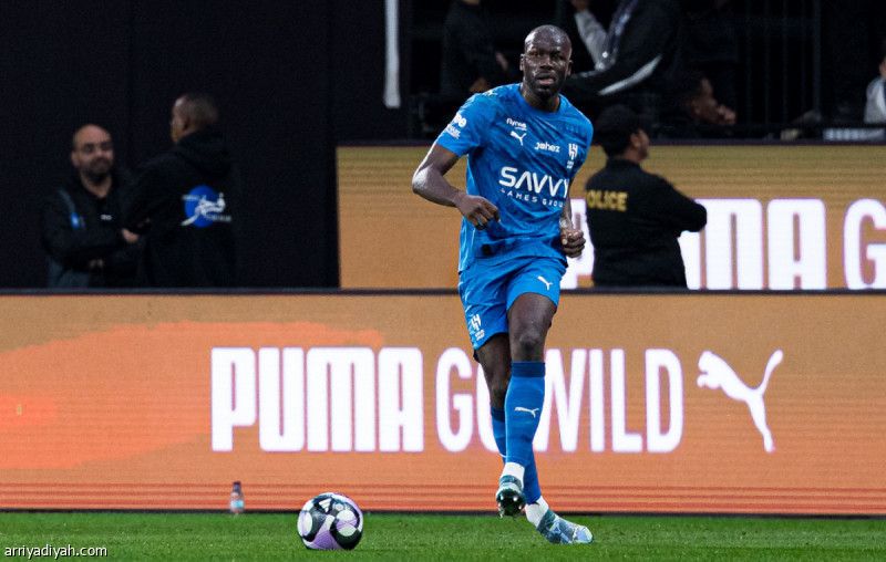 الهلال يفتح ملف تجديد كوليبالي