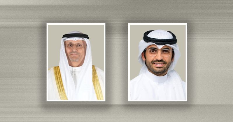 مرسوم أميري بقبول استقالة عبدالله بوفتين وتعيين عمر العمر وزيراً للإعلام والثقافة بالوكالة