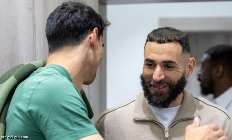 بنزيما: الهلال يشبه الريال.. تعرفون عقليتي وهدفي البطولات